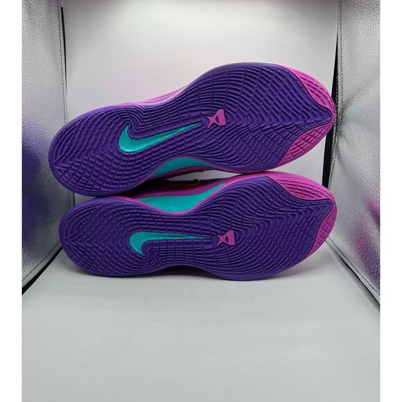 Nike Wmns A’One “Unapologetic” 
size 15.5 W